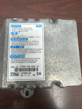 Load image into Gallery viewer, HONDA FIT AIRBAG CONTROL MODULE PN: 77960-TK6-A041-M1 (P)