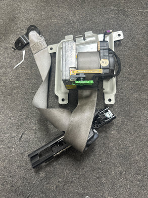 2005-2007 MERCEDES C230 C350 C240 FRONT DRIVER SEATBELT (GRAY) (LH) (P)