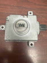 Load image into Gallery viewer, ACURA RDX HID HEADLIGHT BALLAST UNIT (P) PN: W3T18271