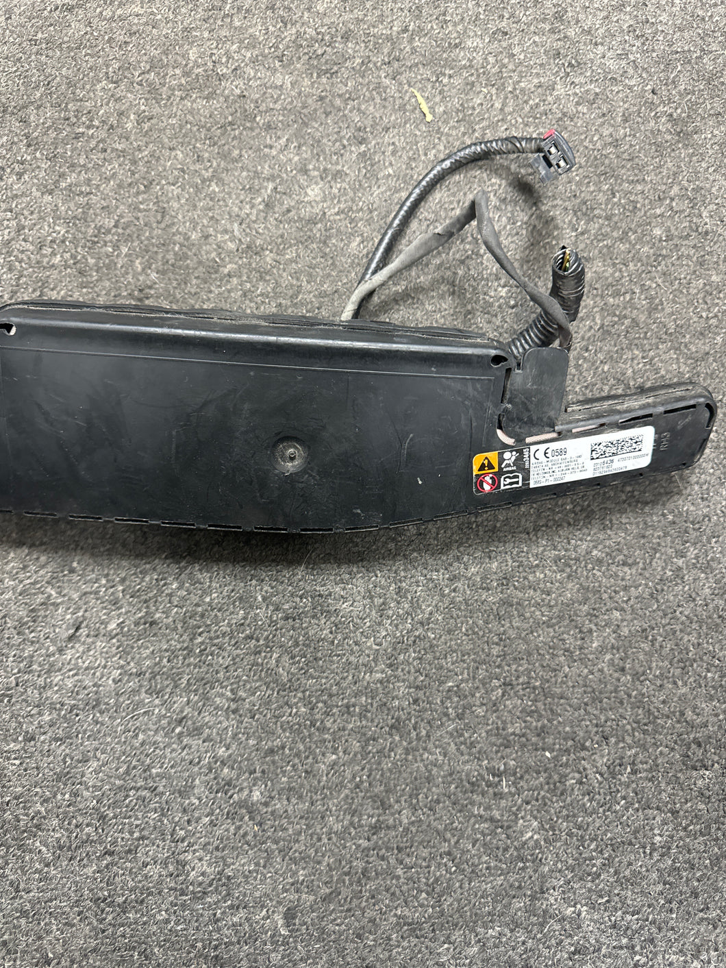 2010-2013 BUICK LACROSSE FRONT RIGHT PASSENGER SEAT AIRBAG (RH) (P)