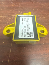 Load image into Gallery viewer, DODGE GRAND CARAVAN FRONT IMPACT SENSOR (P) PN: 68137948AA