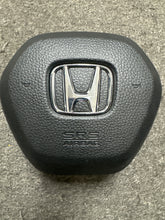 Load image into Gallery viewer, 2022-2024 HONDA CIVIC LEFT DRIVER STEERING WHEEL AIRBAG (LH) (P)