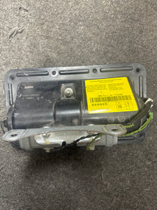 2005-2008 MINI COOPER PASSENGER SIDE AIRBAG GAS GENERATOR MODULE (P)