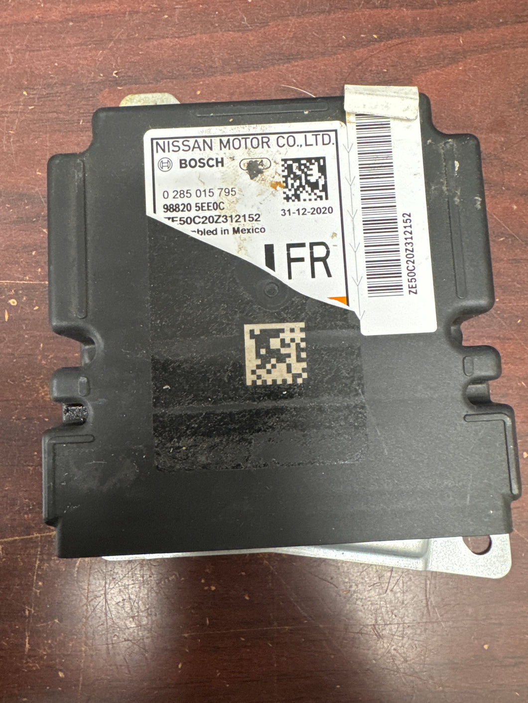 NISSAN VERSA AIRBAG CONTROL MODULE PN: 98820 5EE0C (P)