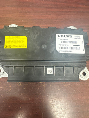 VOLVO XC60 AIRBAG CONTROL MODULE PN: 31681216 (P)