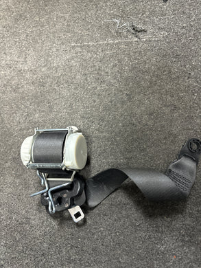 2009-2015 JAGUAR XF DRIVER SEATBELT (LH) (P)