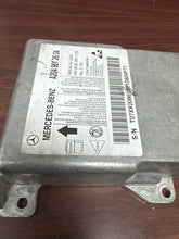 Load image into Gallery viewer, MERCEDES BENZ C-CLASS AIRBAG CONTROL MODULE PN: A2049012604 (P)