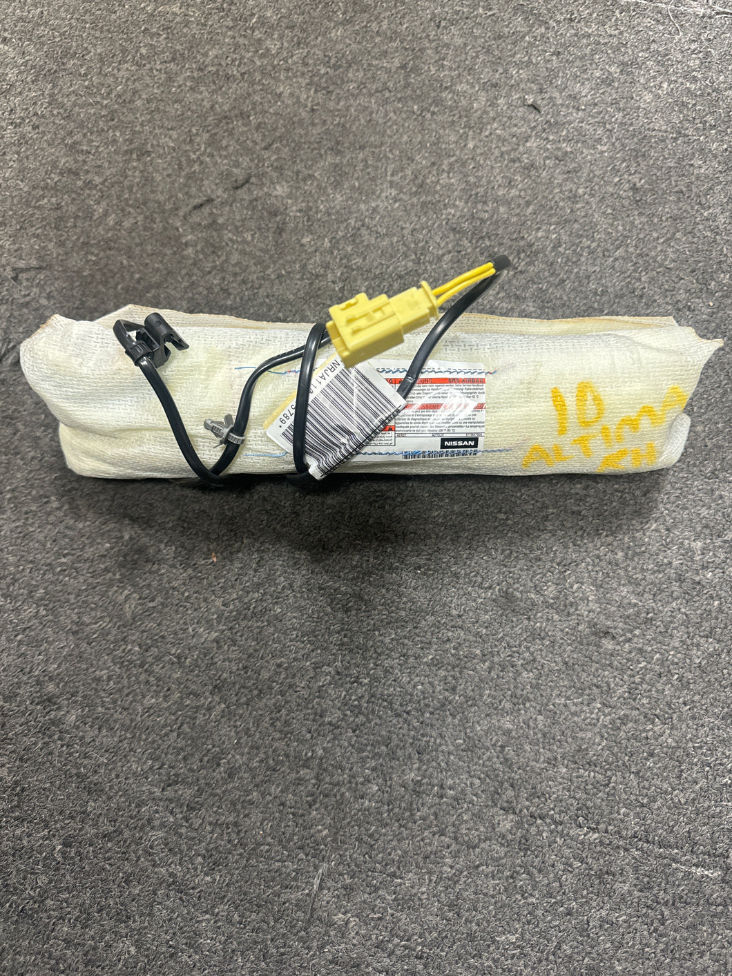 2007-2012 NISSAN ALTIMA FRONT RIGHT PASSENGER SEAT AIRBAG (RH) (P)