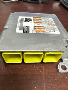 TOYOTA RAV4 AIRBAG CONTROL MODULE P/N 89170-0R220 (P)