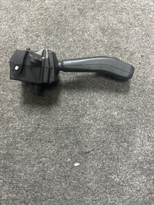 2004-2009 BMW X3 WINDSHIELD WIPER CONTROL SWITCH (P)