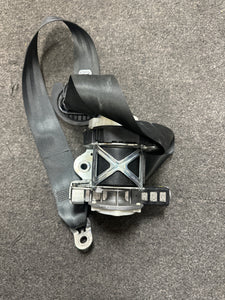 2010-2014 VOLKSWAGEN JETTA FRONT PASSENGER SEATBELT (RH) (P)