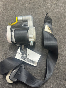 2010 MAZDA 3 FRONT PASSENGER SEATBELT (RH) (P)