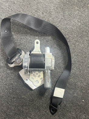 2009 SUZUKI SX4 FRONT PASSENGER SEATBELT (RH) (P)