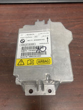 Load image into Gallery viewer, BMW 3 SERIES AIRBAG CONTROL MODULE P/N 6577916605701 (P)