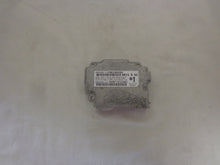 Load image into Gallery viewer, Jeep Patriot Airbag Module P68148043AA (P)